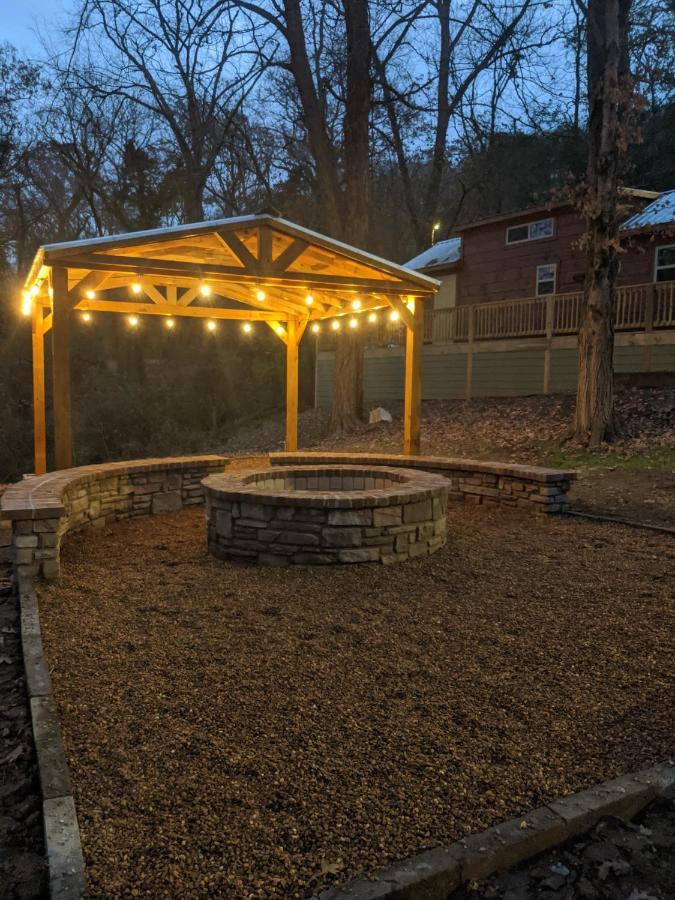 Thomas Cabin Forest Tiny Cabin With Hot Tub Chattanooga Exterior photo